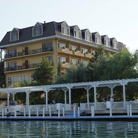 River Side Hotel Mingeçevir Dış mekan fotoğraf