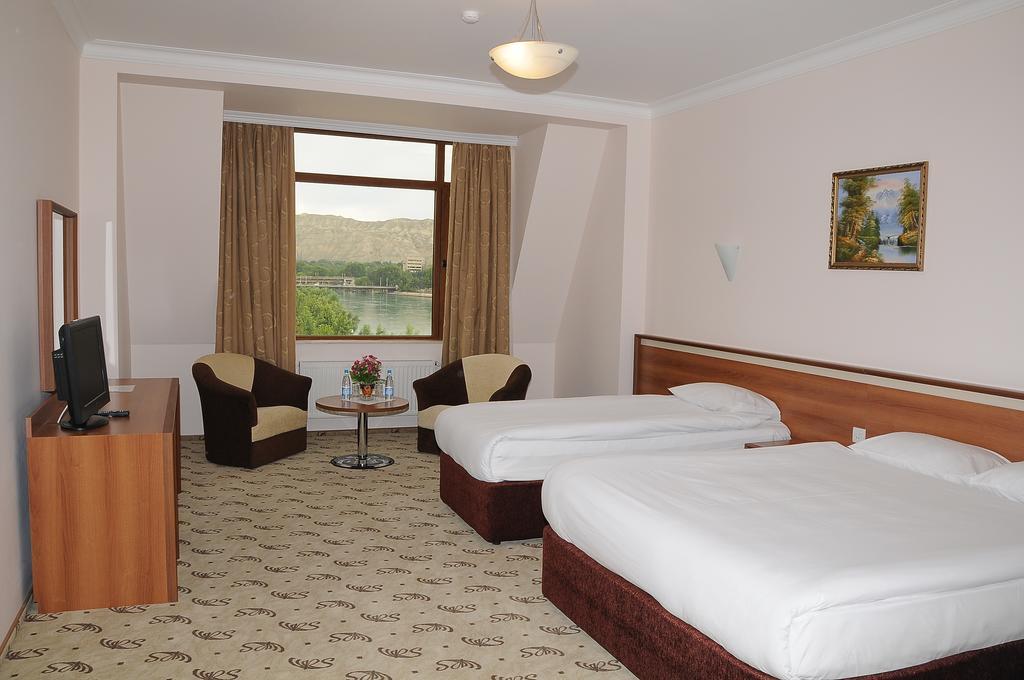 River Side Hotel Mingeçevir Oda fotoğraf