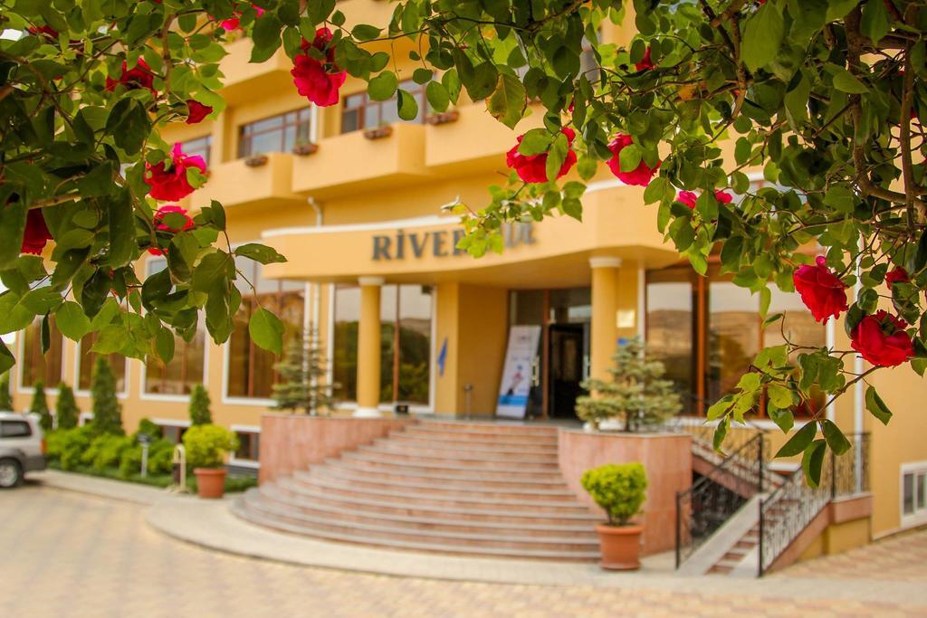River Side Hotel Mingeçevir Dış mekan fotoğraf