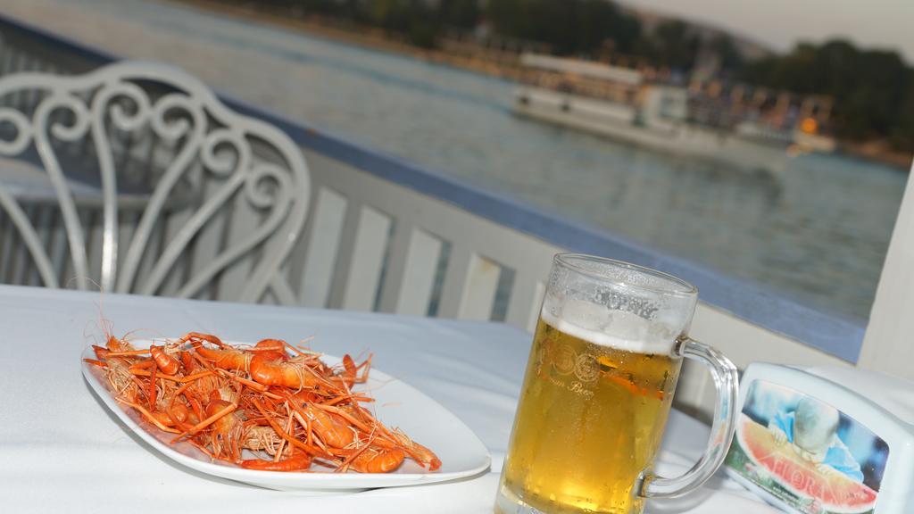 River Side Hotel Mingeçevir Dış mekan fotoğraf